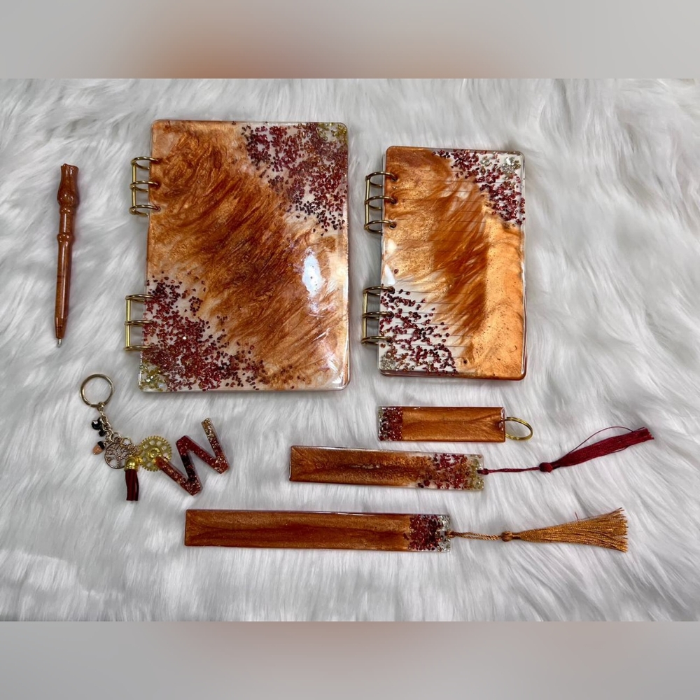 Gleaming Bronze Resin Notebooks: Unveiling Timeless Beauty | Can be customized